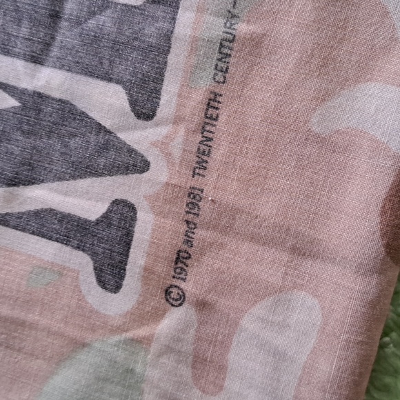 1981 Mash pillowcase - Picture 2 of 5